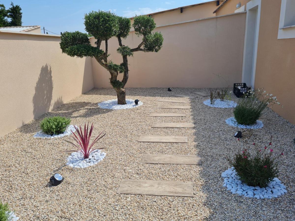Paquerette Villa Arles Eksteriør bilde